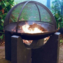 Pare-feu Pliable Pour Braséro - Esschert Design -Cuisine Bbq pare feu pliable 8714982055676 2